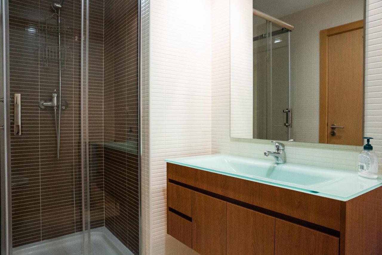 2Bed With Rooftop Pool In Marina Village - Olhao Bagian luar foto
